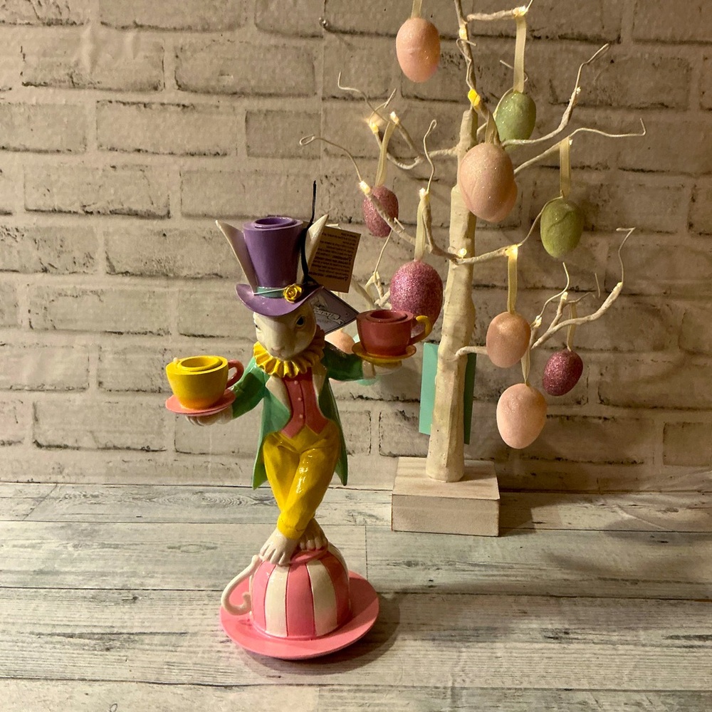 TOPHAT & TAIL 12in Easter Candle Holder